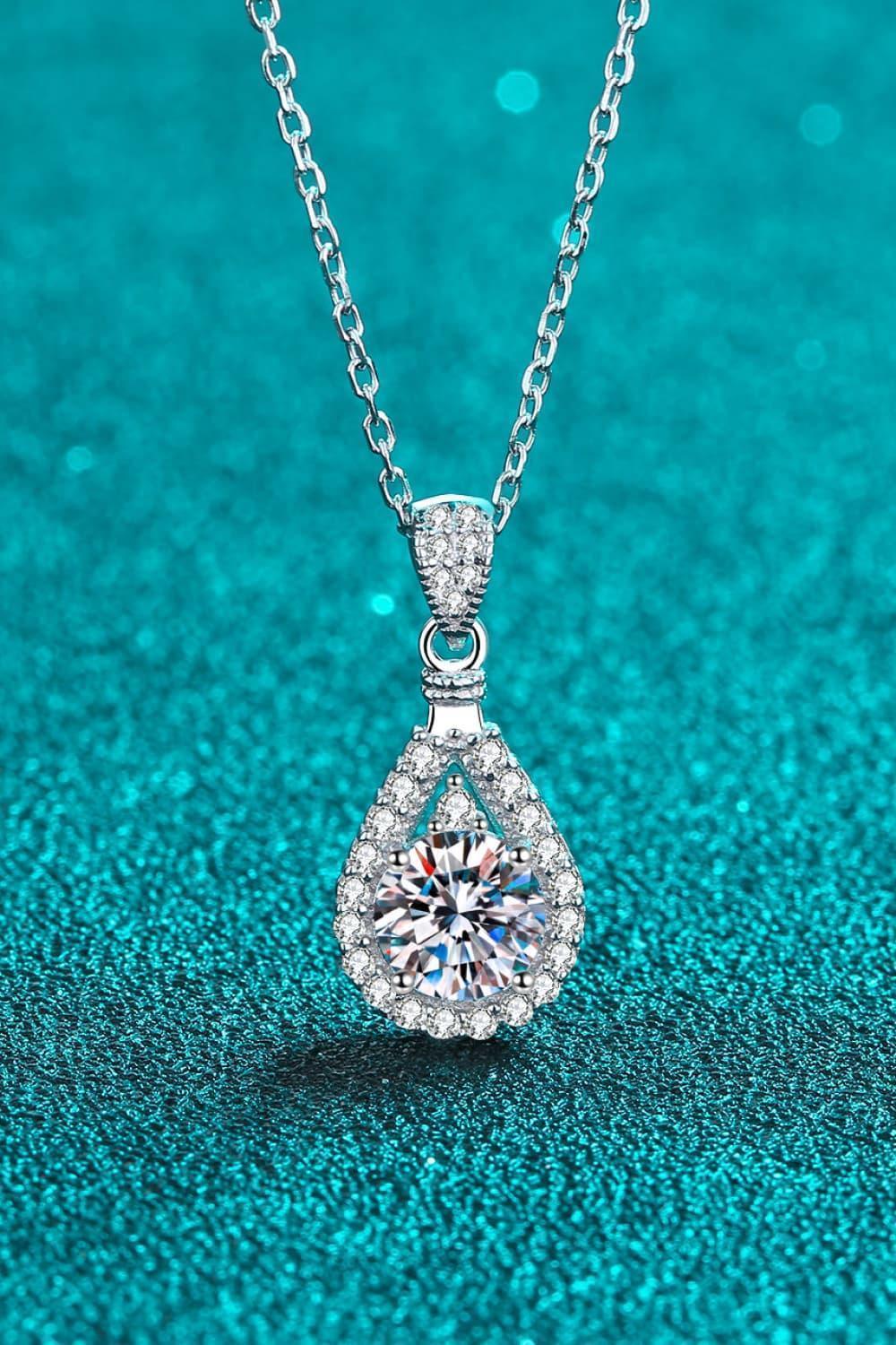 Exquisite Teardrop 2 Carat Moissanite Necklace - MXSTUDIO.COM