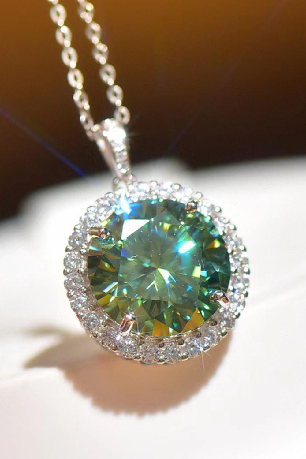 Extravagant Platinum-Plated 10 Carat Moissanite Necklace - MXSTUDIO.COM