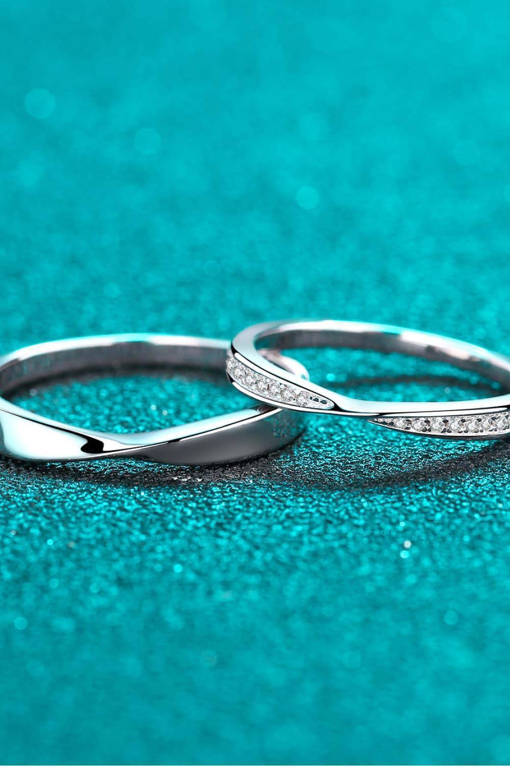 Extreme Surprise Sterling Silver Moissanite Couple Rings - MXSTUDIO.COM