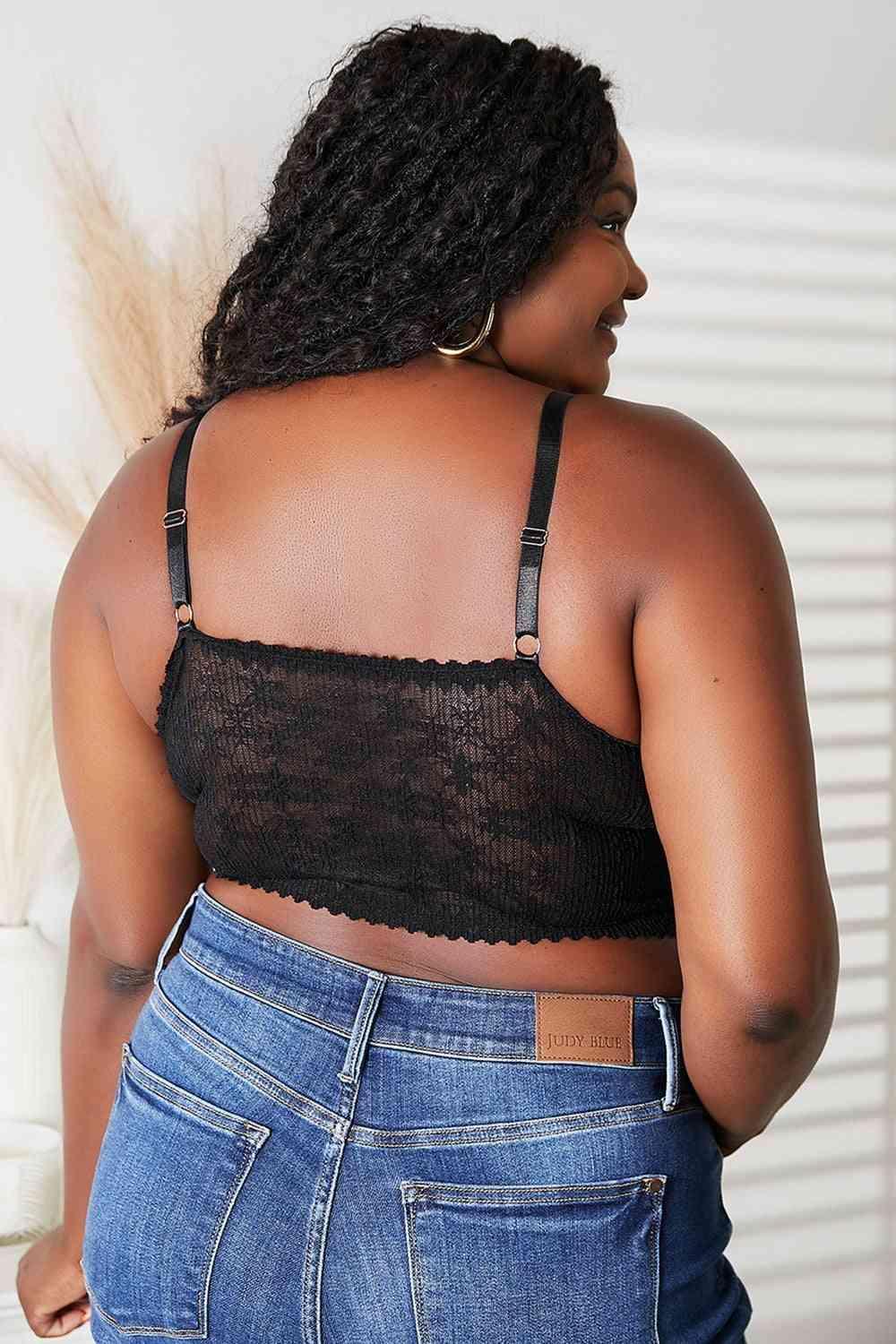 Exudes Elegance Plus Size Black Lace Bralette - MXSTUDIO.COM