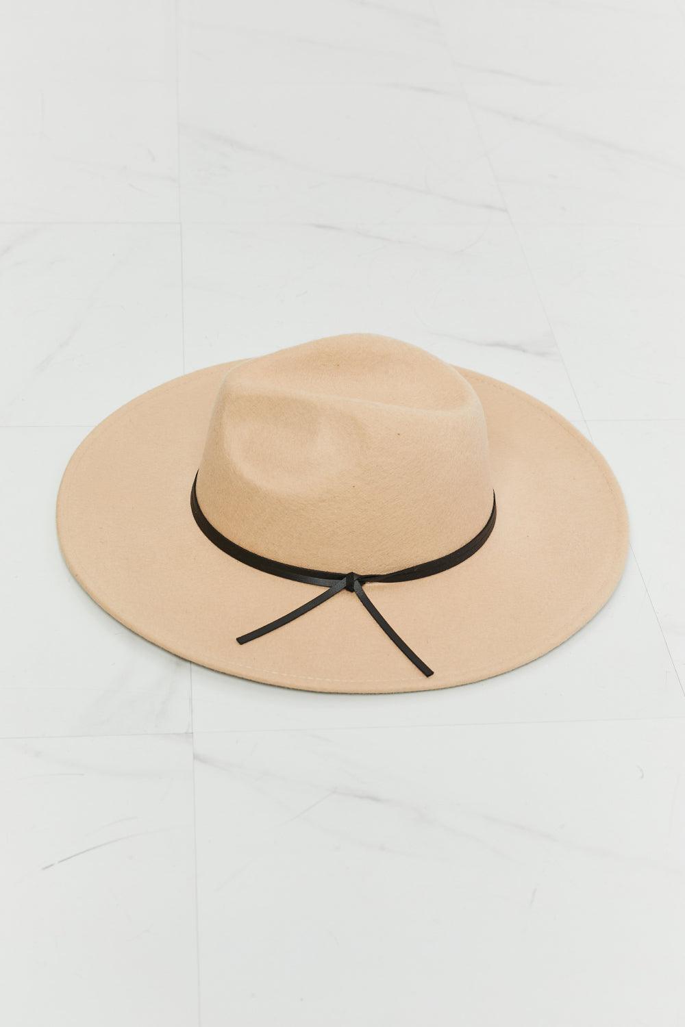 Fame Faux Leather Knot Beige Wide Brim Fedora Hat - MXSTUDIO.COM