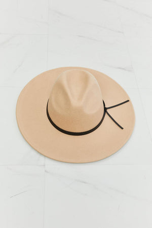 Fame Faux Leather Knot Beige Wide Brim Fedora Hat - MXSTUDIO.COM