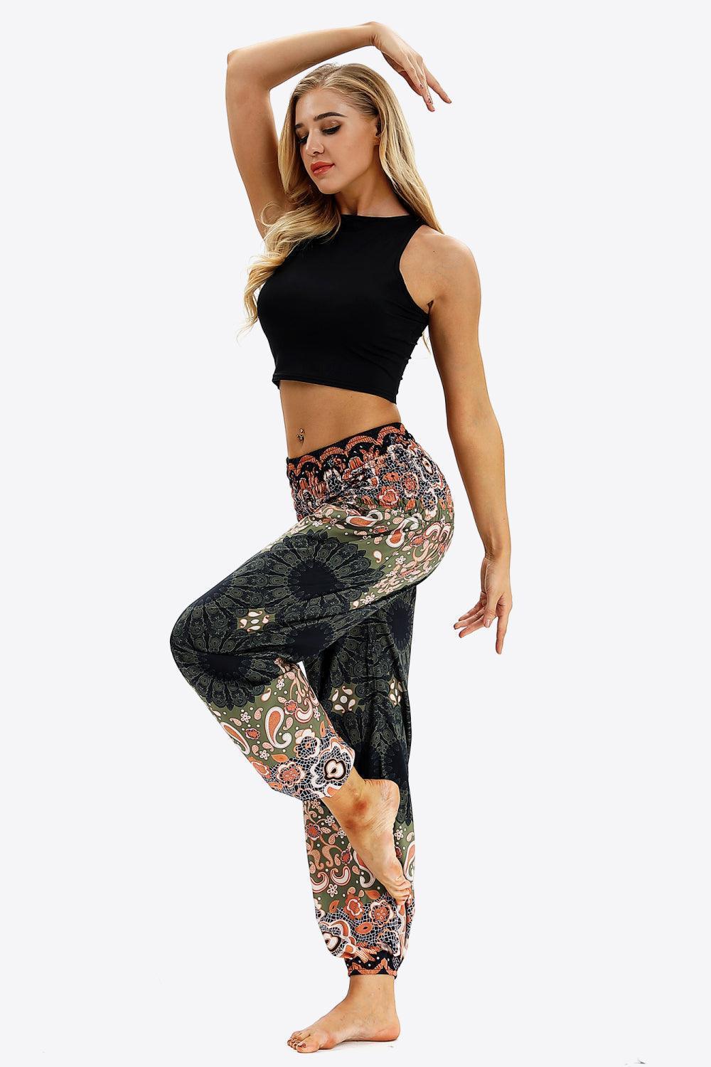 Fascinating Black Printed Yoga Jogger Pants - MXSTUDIO.COM