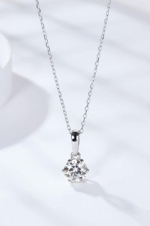 Fashion Icon Round Pendant 2 Carat Moissanite Necklace - MXSTUDIO.COM