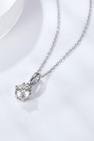 Fashion Icon Round Pendant 2 Carat Moissanite Necklace - MXSTUDIO.COM