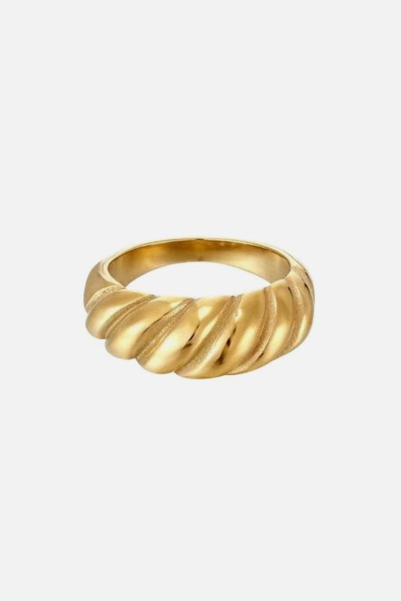 Fashionable Overlapping Style Gold Twist Ring - MXSTUDIO.COM