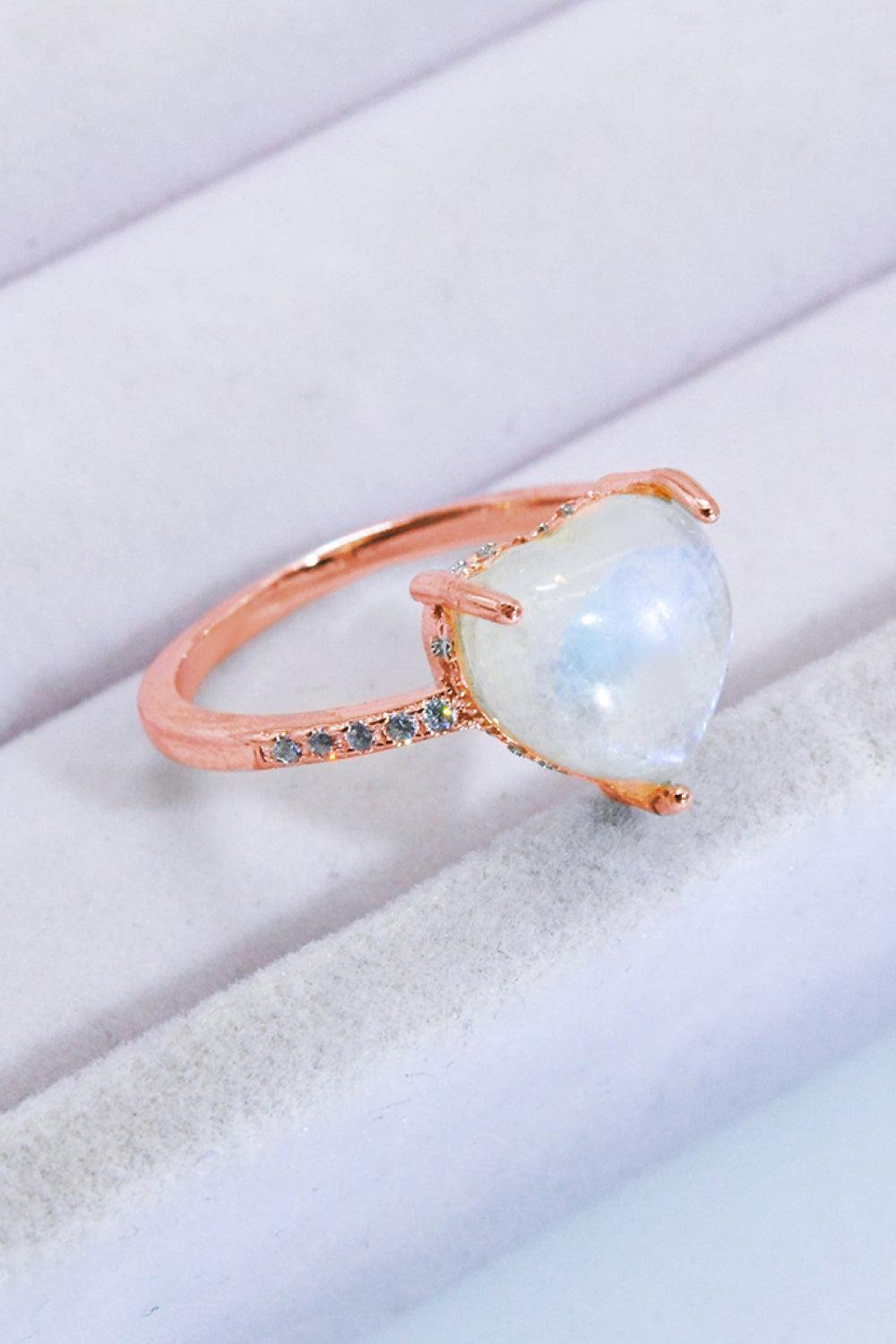 Feel Amazed Heart-Shaped Moonstone Ring - MXSTUDIO.COM