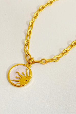 Flourishing Round Pendant Gold Plated Necklace - MXSTUDIO.COM