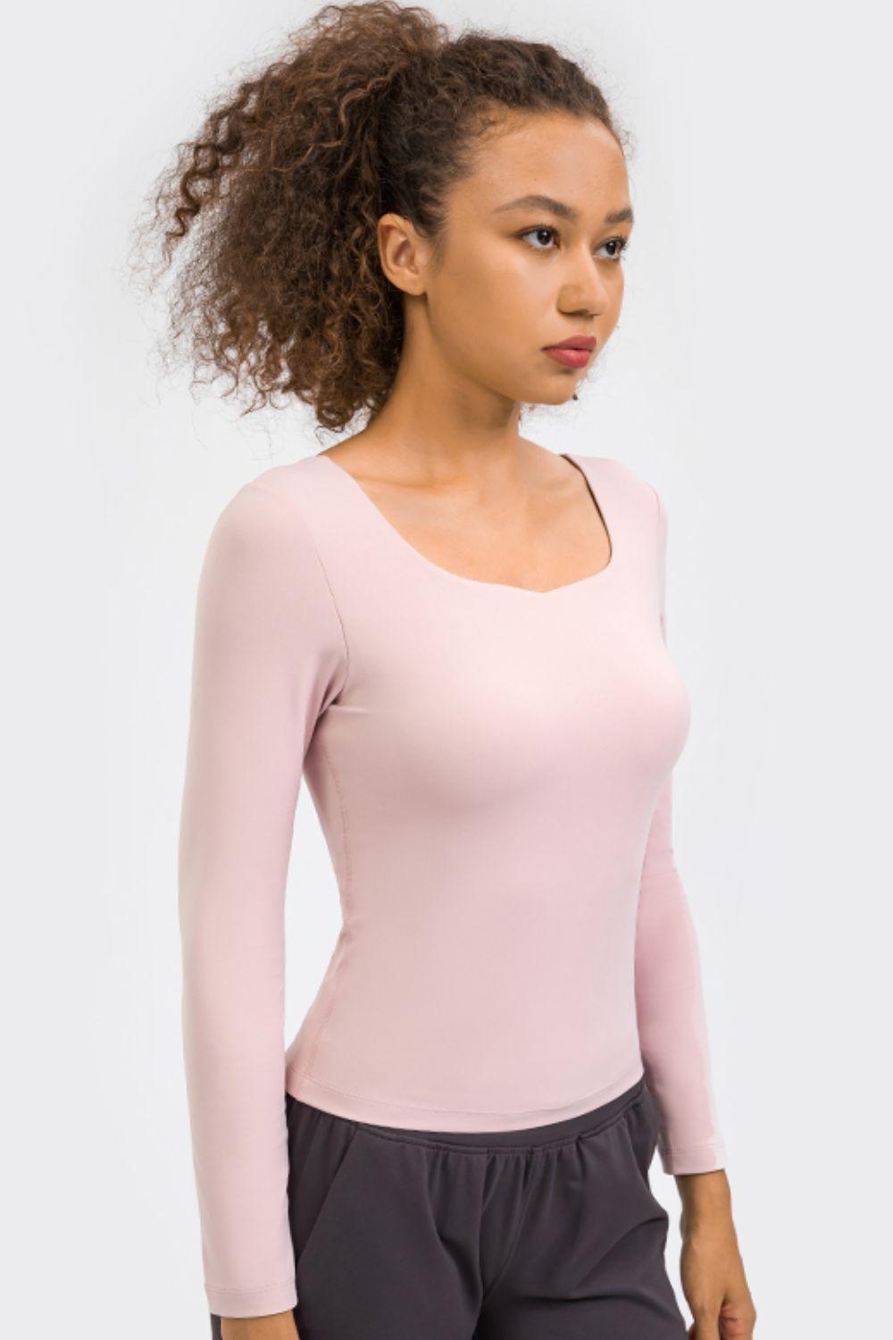 Form-Fitting Athletic Long Sleeve Shirt - MXSTUDIO.COM