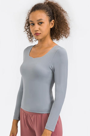 Form-Fitting Athletic Long Sleeve Shirt - MXSTUDIO.COM