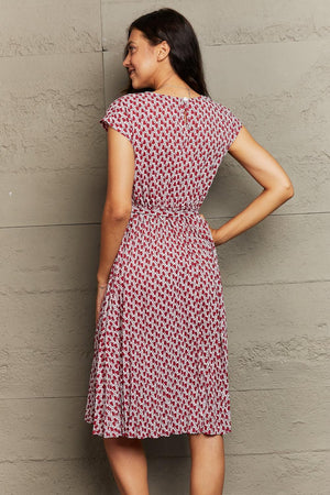 Free All Day Short Sleeve Tie Waist Midi Dress - MXSTUDIO.COM