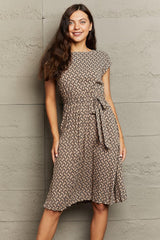 Free All Day Short Sleeve Tie Waist Midi Dress - MXSTUDIO.COM