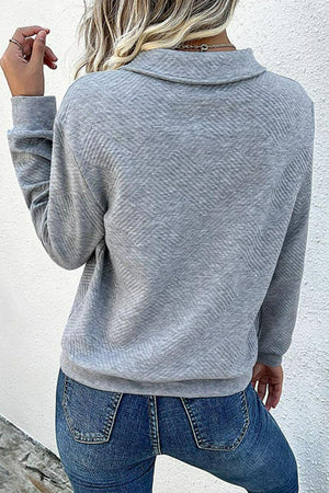 Free-Spirited Ribbed Gray Sweatshirt - MXSTUDIO.COM