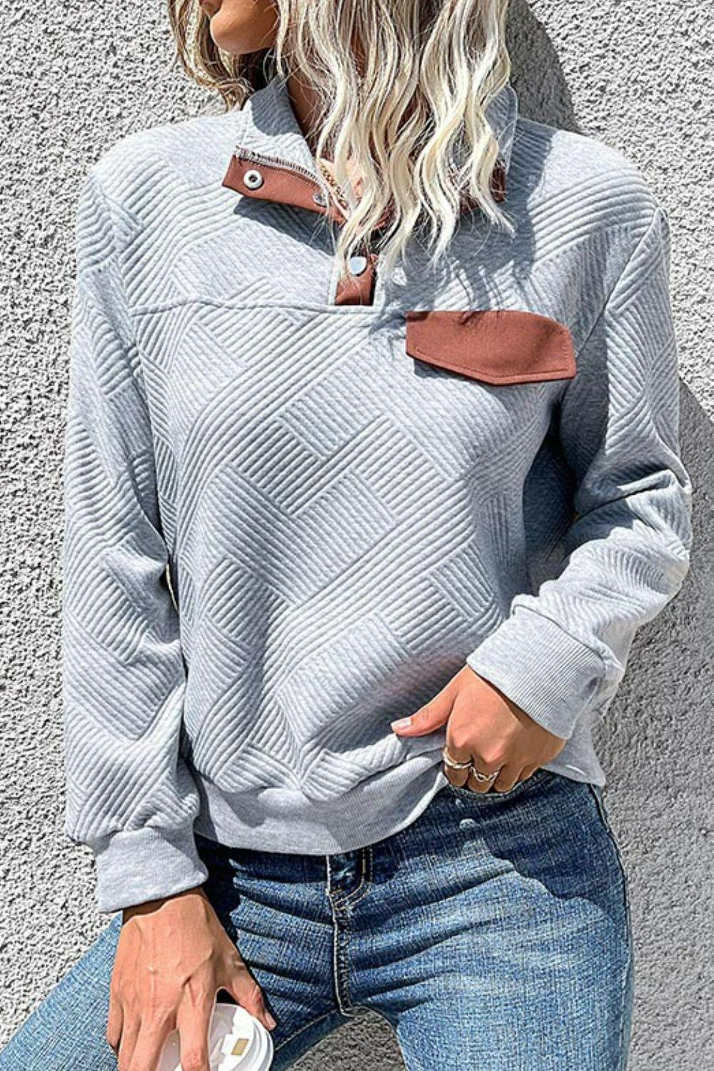 Free-Spirited Ribbed Gray Sweatshirt - MXSTUDIO.COM