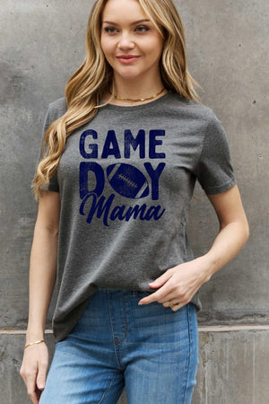 Gameday Mama Plus Size Football Graphic Tee - MXSTUDIO.COM