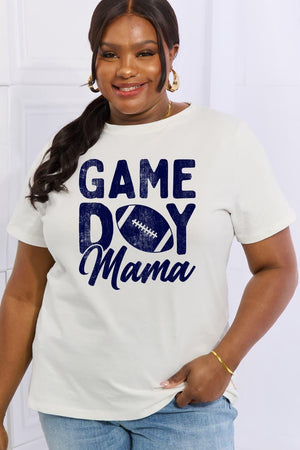 Gameday Mama Plus Size Football Graphic Tee - MXSTUDIO.COM