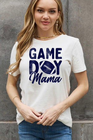 Gameday Mama Plus Size Football Graphic Tee - MXSTUDIO.COM