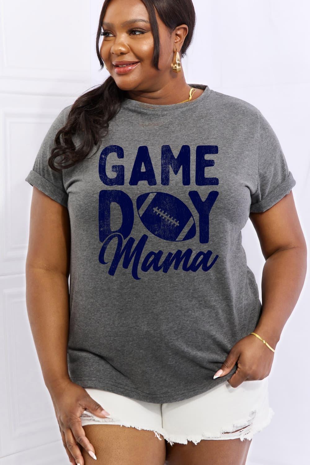 Gameday Mama Plus Size Football Graphic Tee - MXSTUDIO.COM