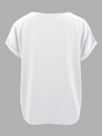 a women's white t - shirt with short sleeves