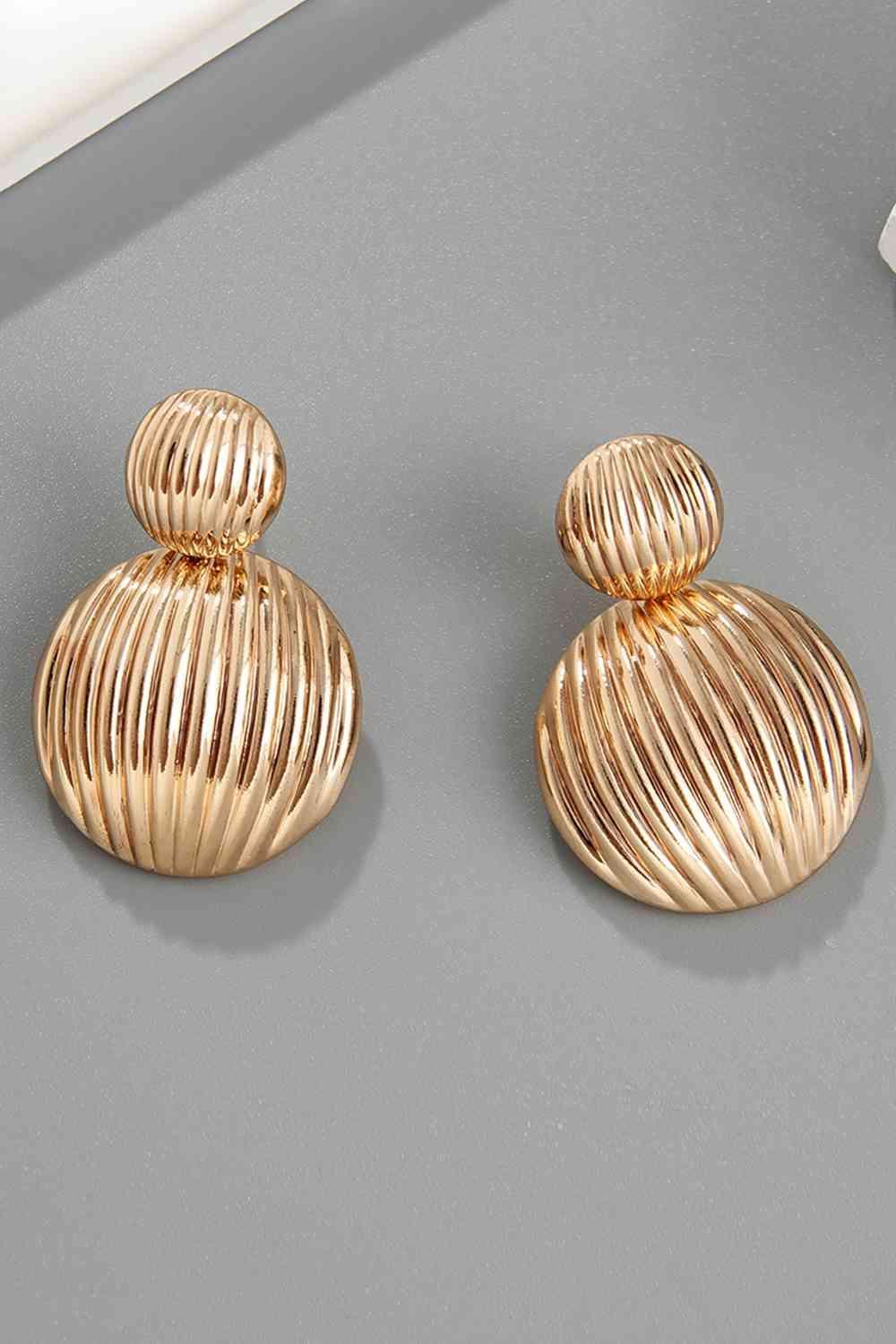 Get Enchant Zinc Alloy Ribbed Gold Fashion Earrings-MXSTUDIO.COM