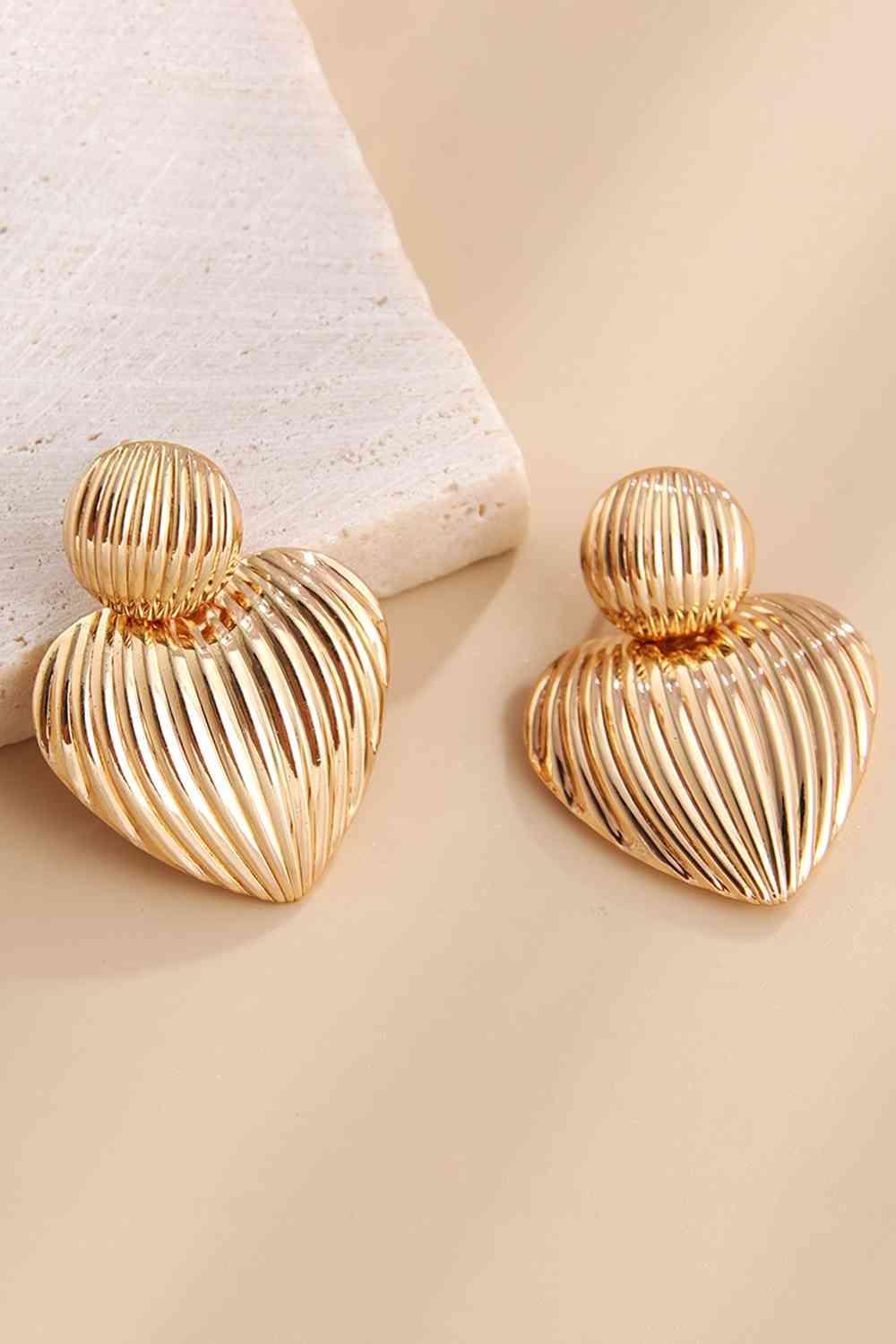 Get Enchant Zinc Alloy Ribbed Gold Fashion Earrings-MXSTUDIO.COM