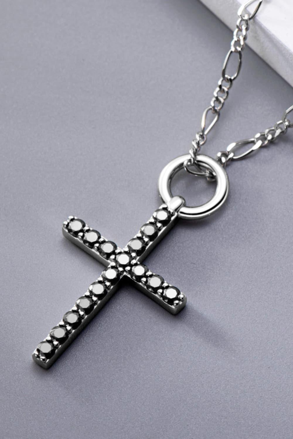 Get Praised Cross Pendant Moissanite Necklace - MXSTUDIO.COM