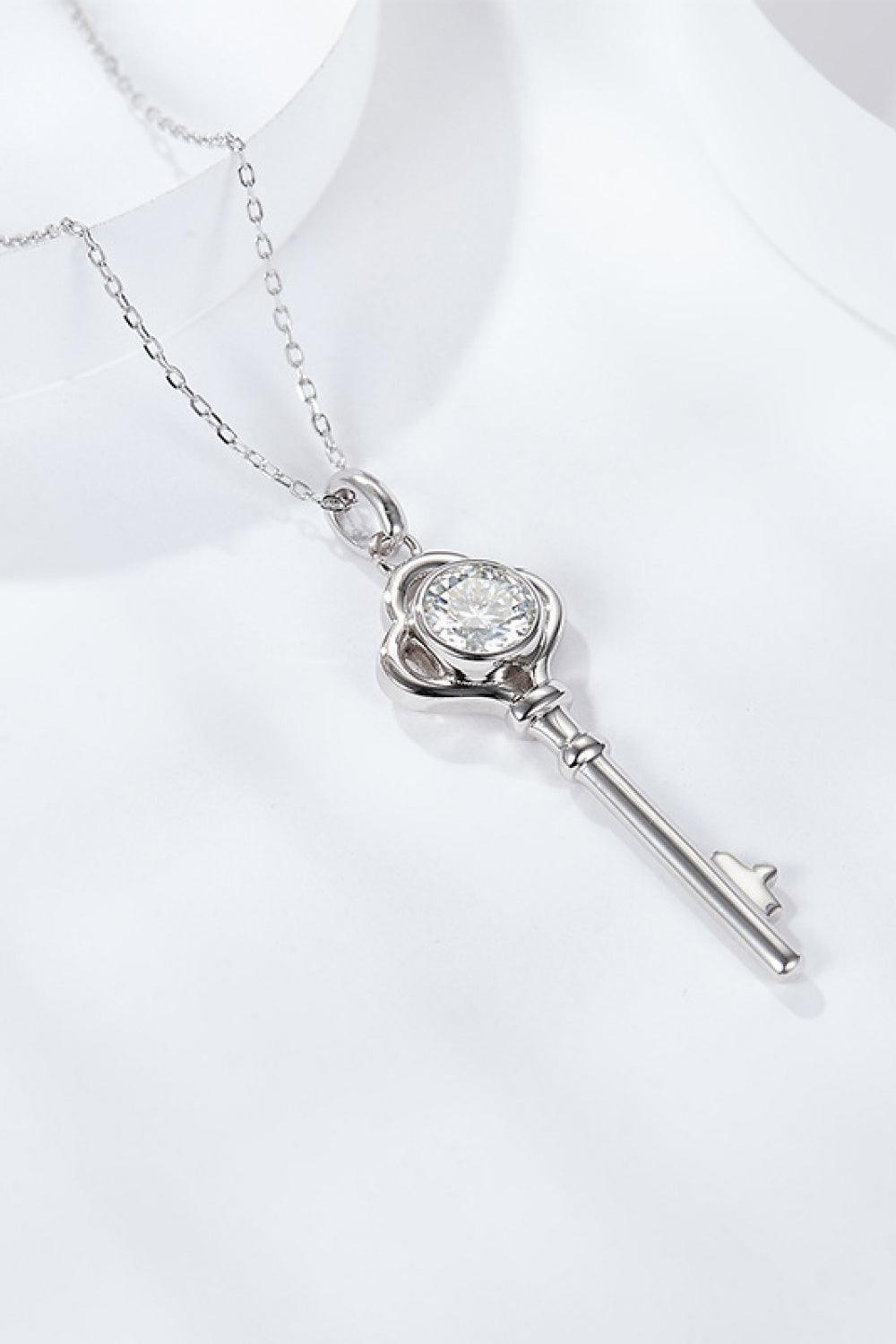 Glister Key Pendant 1 Carat Moissanite Necklace - MXSTUDIO.COM