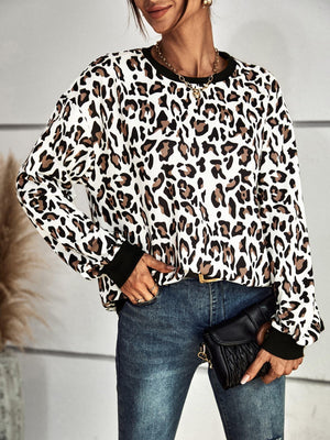 Go the Extra Mile Leopard Sweatshirt - MXSTUDIO.COM