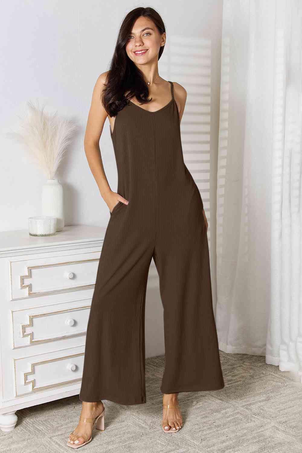 Graceful Hug Spaghetti Strap Plus Size V Neck Jumpsuit - MXSTUDIO.COM