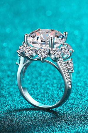 Gracious Sterling Silver 10 Carat Moissanite Ring - MXSTUDIO.COM