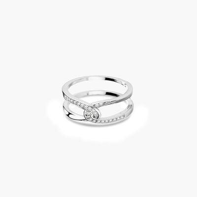 a white gold ring with diamonds on it