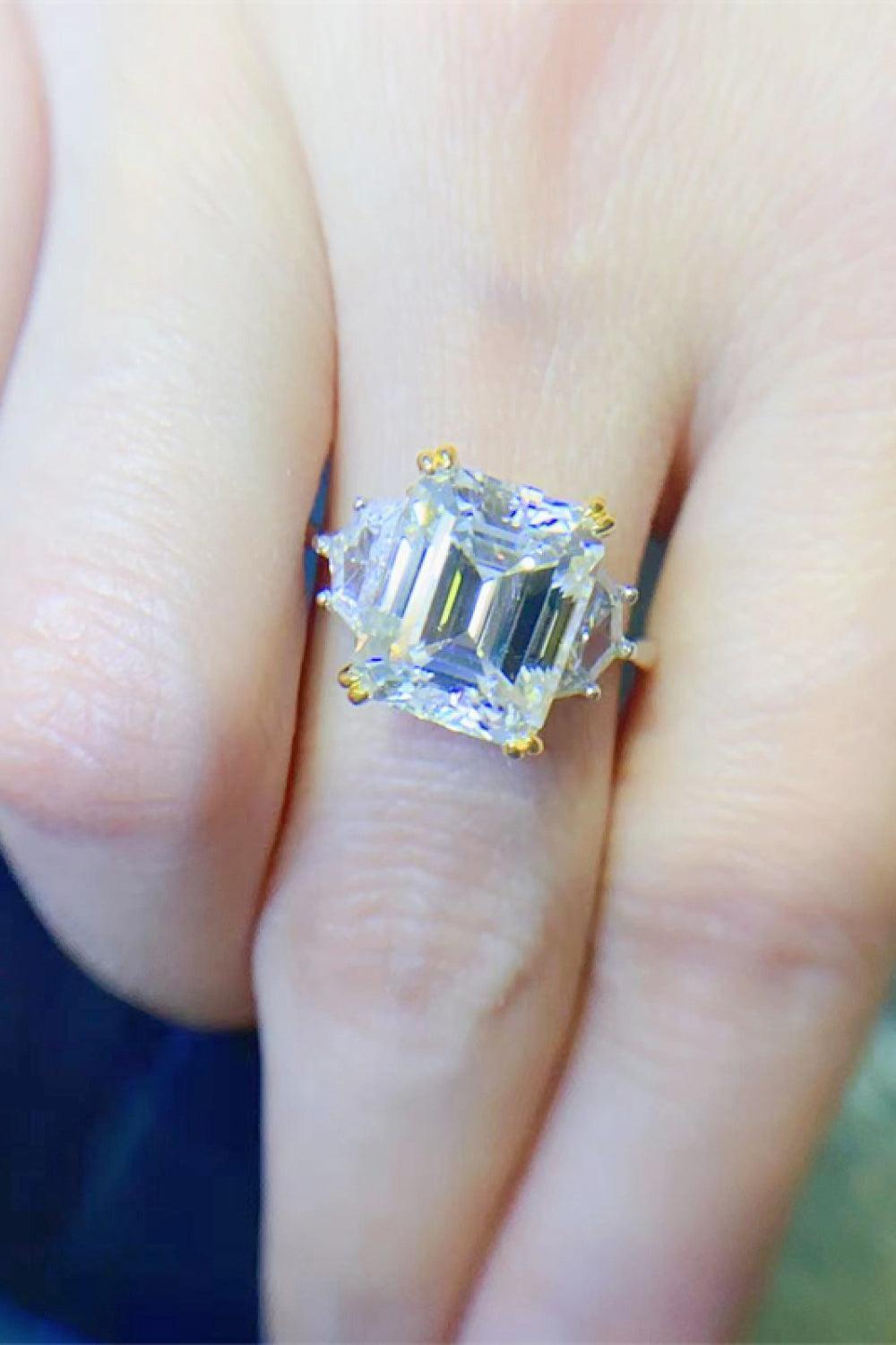 High-Class Platinum-Plated 5 Carat Moissanite Ring - MXSTUDIO.COM