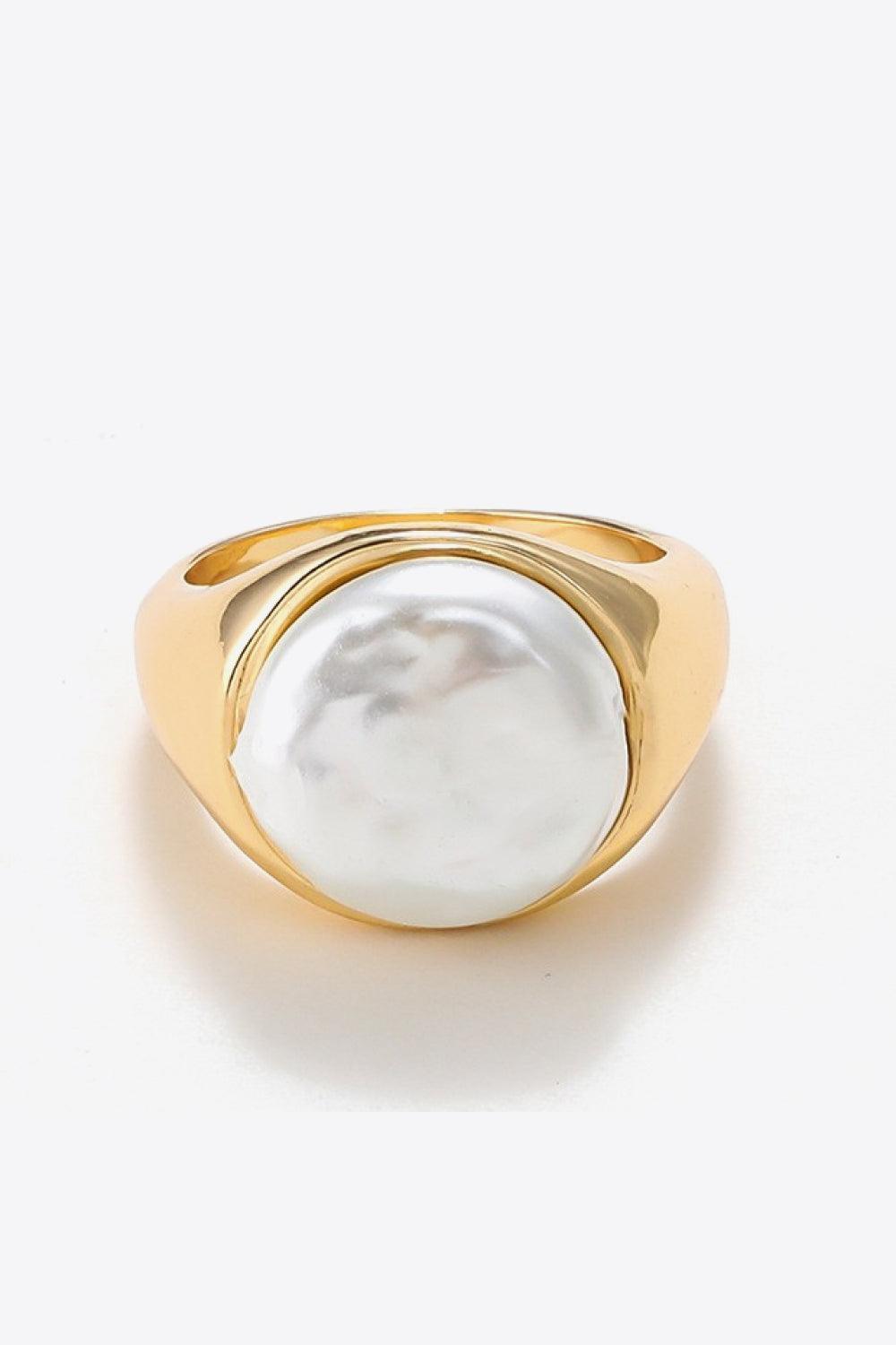 High-Class Vibe 18K Gold-Plated Round Pearl Ring - MXSTUDIO.COM