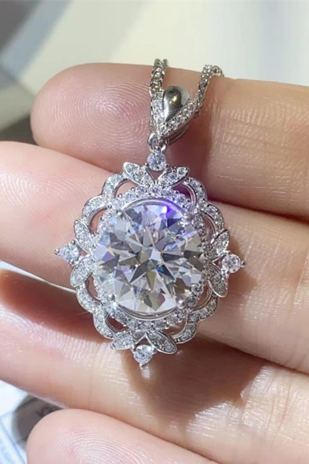 High-End Zircon Accent 5 Carat Moissanite Necklace - MXSTUDIO.COM