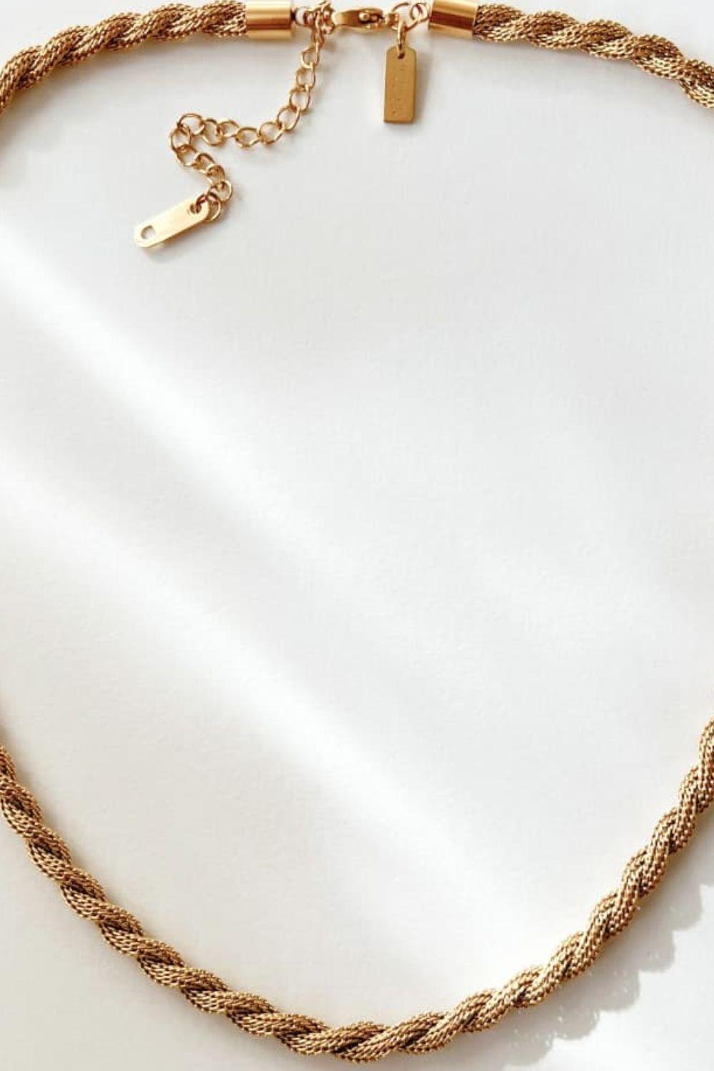 Highly Desired Gold-Plated Twisted Stainless Steel Necklace - MXSTUDIO.COM