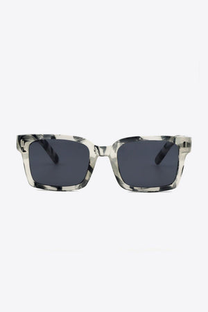 Iconic Lifestyle Women's Square Polycarbonate Sunglasses - MXSTUDIO.COM