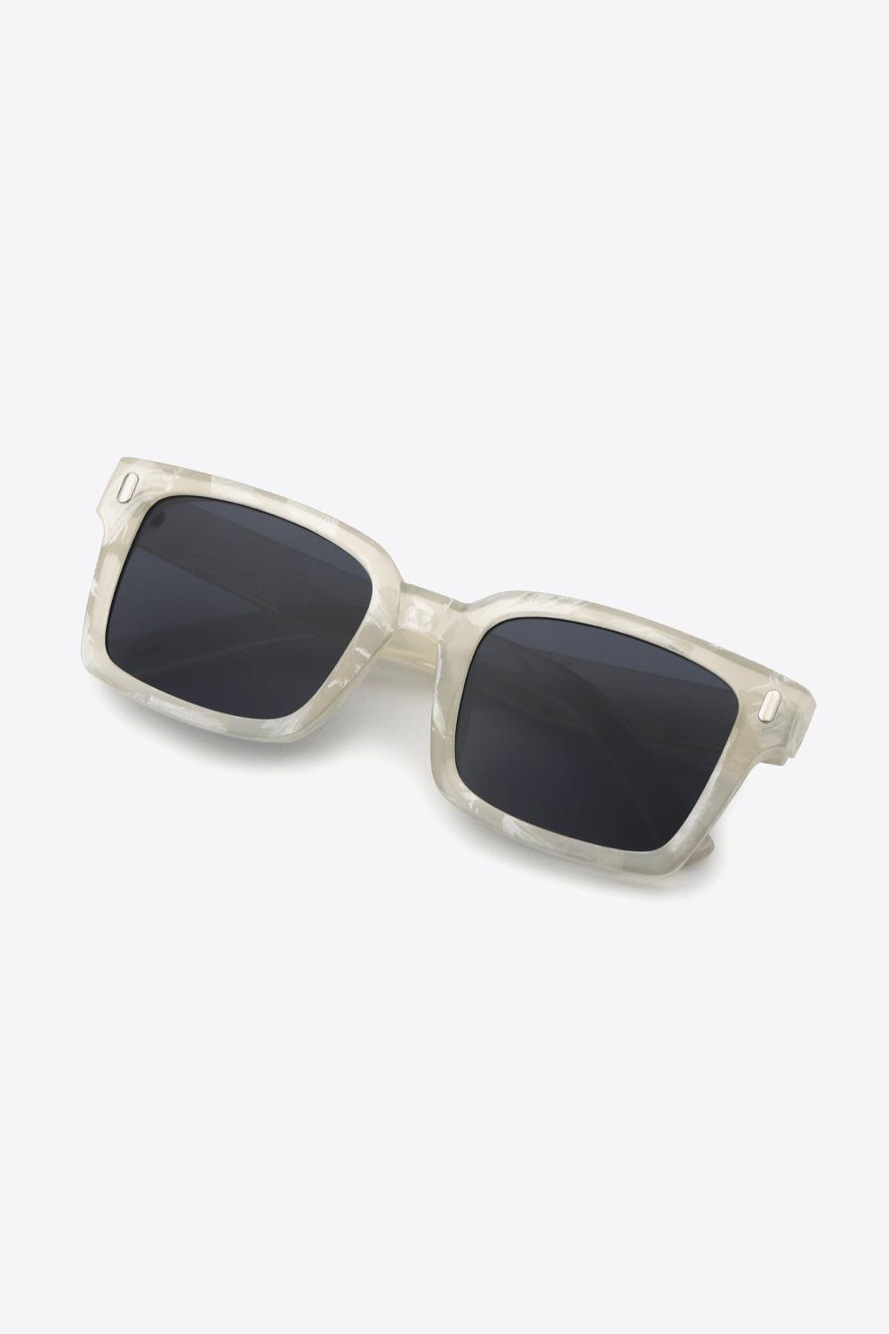 Iconic Lifestyle Women's Square Polycarbonate Sunglasses - MXSTUDIO.COM