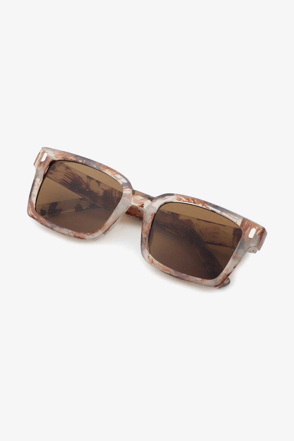 Iconic Lifestyle Women's Square Polycarbonate Sunglasses - MXSTUDIO.COM