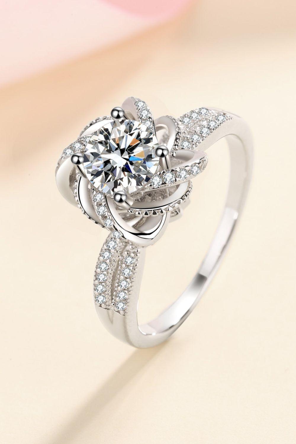 Ideal Life Sterling Silver 1 Carat Moissanite Ring - MXSTUDIO.COM