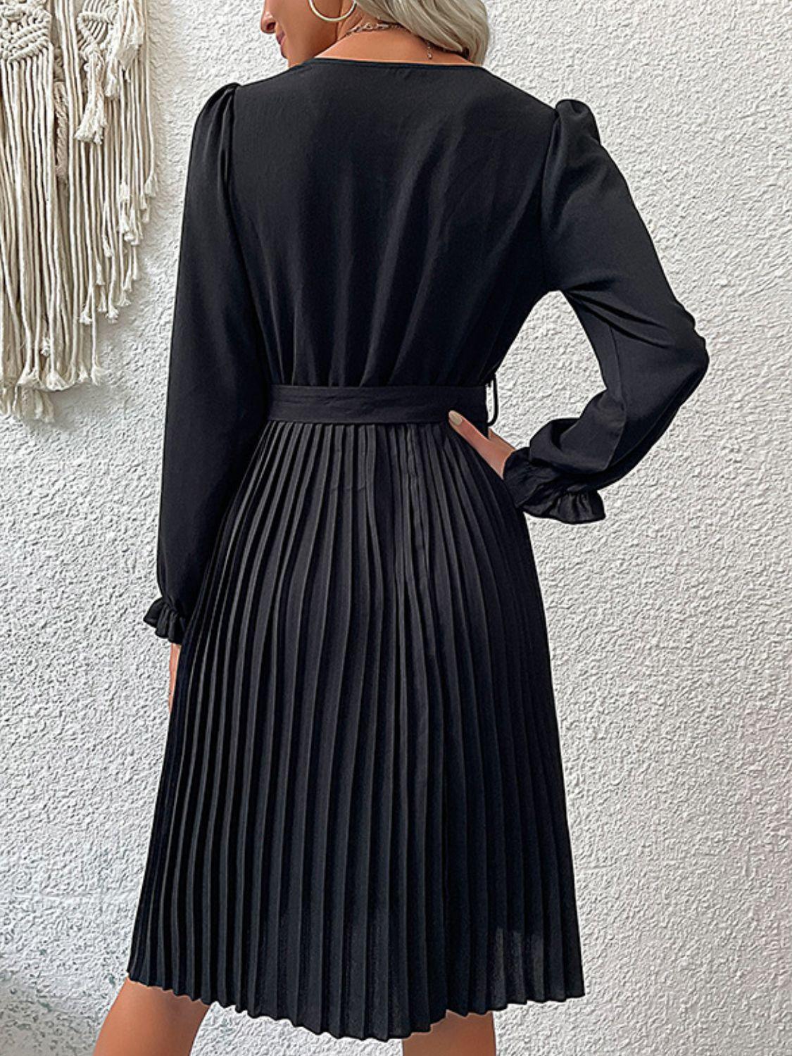 In Control Black Puff Sleeve Pleated Dress - MXSTUDIO.COM