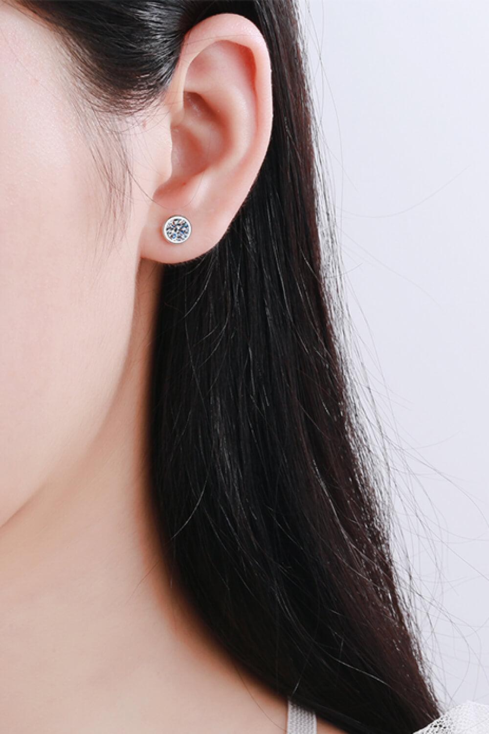 Inlaid Round Cut 1 Carat Moissanite Stud Earrings - MXSTUDIO.COM