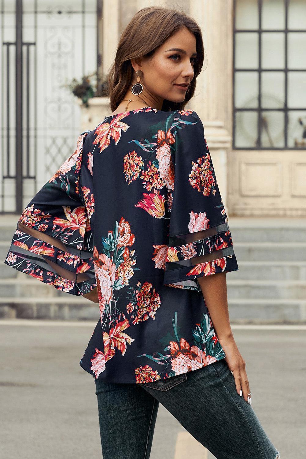 Instagrammable Floral Flare Sleeve Blouse - MXSTUDIO.COM