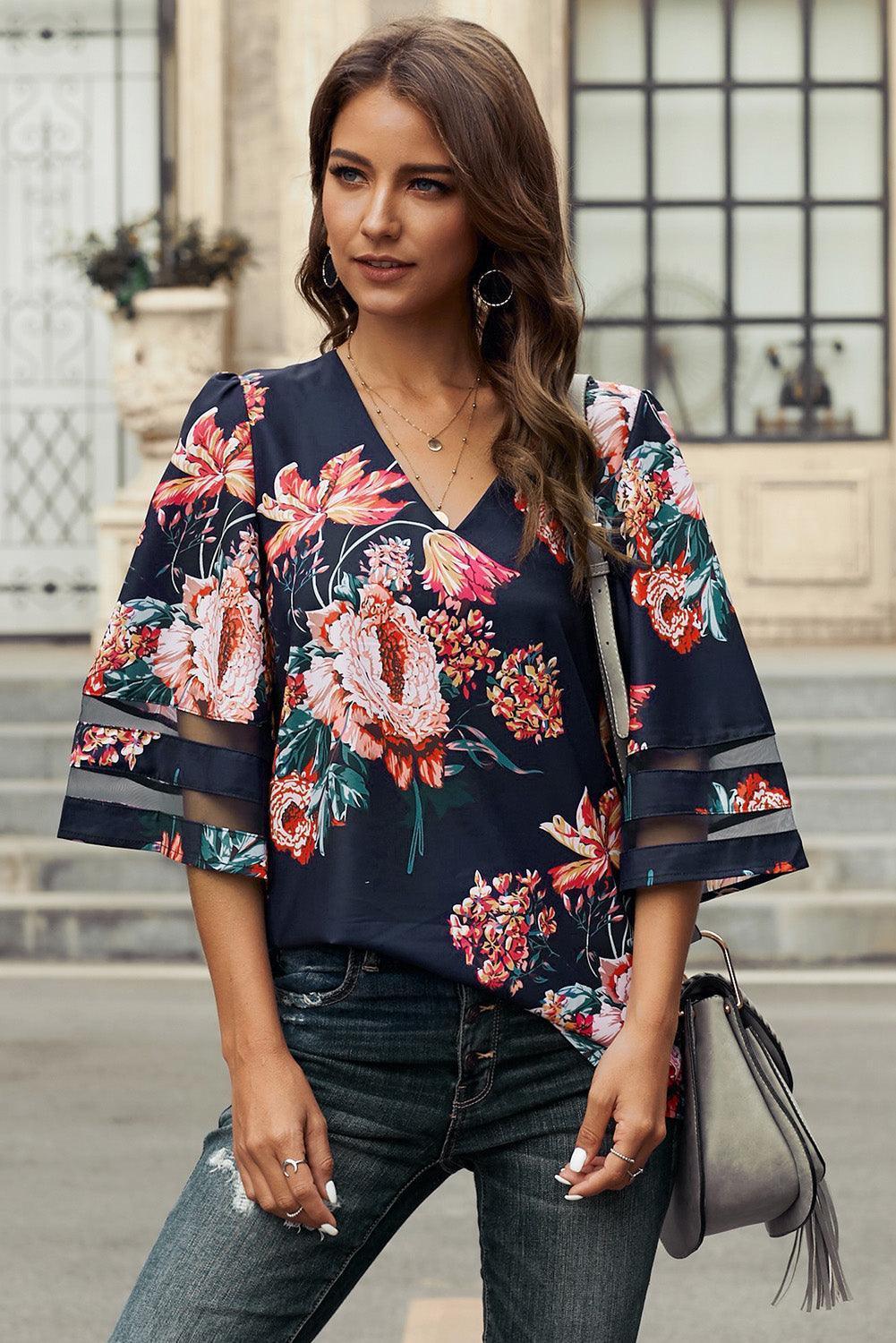 Instagrammable Floral Flare Sleeve Blouse - MXSTUDIO.COM