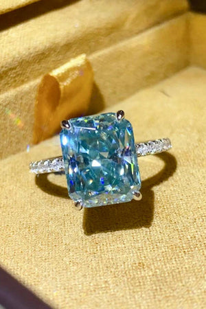 Iridescent Platinum-Plated 2 Carat Green Moissanite Ring - MXSTUDIO.COM