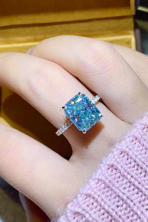 Iridescent Platinum-Plated 2 Carat Green Moissanite Ring - MXSTUDIO.COM