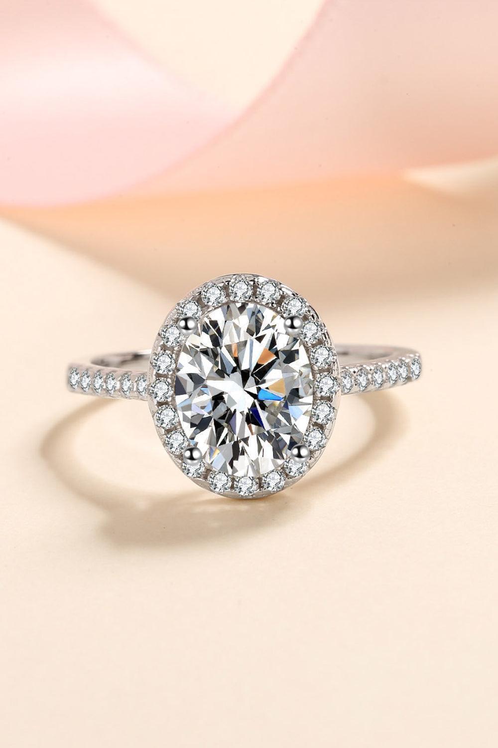 Irreplaceable 2 Carat Moissanite Halo Ring - MXSTUDIO.COM