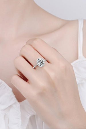 Irreplaceable 2 Carat Moissanite Halo Ring - MXSTUDIO.COM