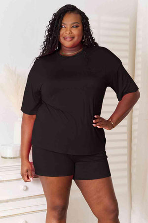 Jazz It Up Half Sleeve Plus Size Top And Shorts Set - MXSTUDIO.COM