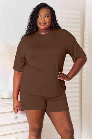 Jazz It Up Half Sleeve Plus Size Top And Shorts Set - MXSTUDIO.COM