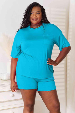 Jazz It Up Half Sleeve Plus Size Top And Shorts Set - MXSTUDIO.COM